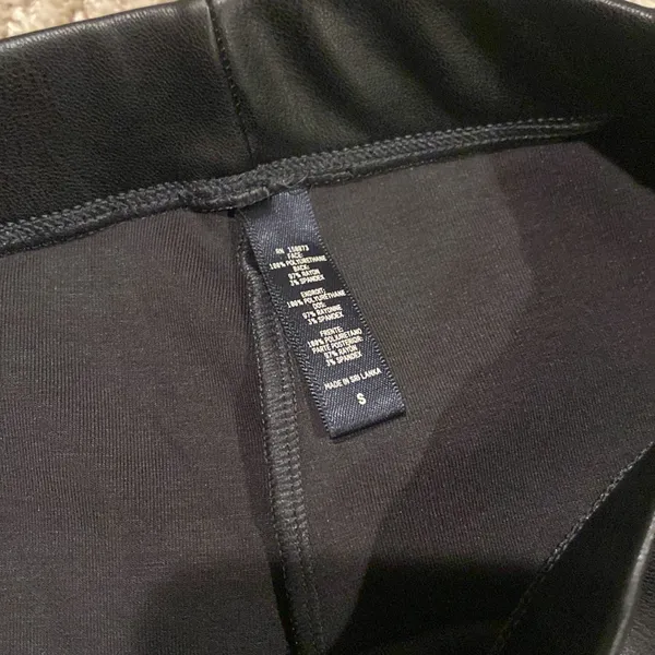 Black bike shorts - Image 3