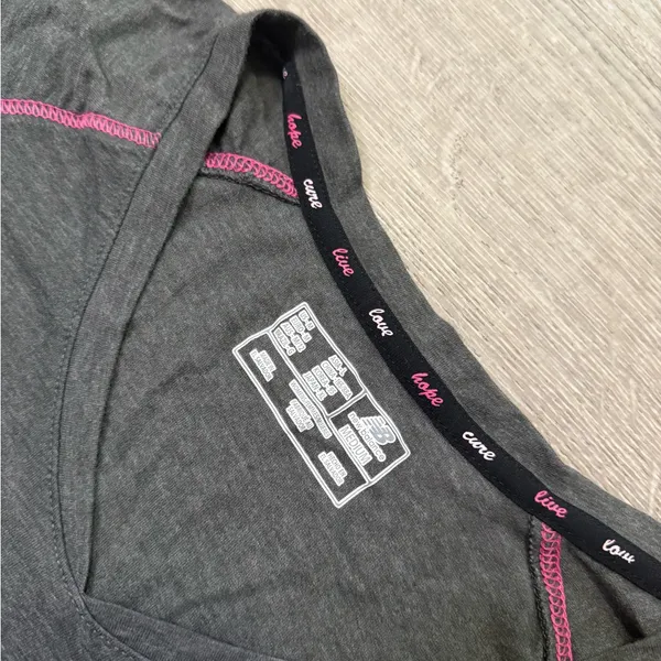 •NEW BALANCE• TEE - Image 6