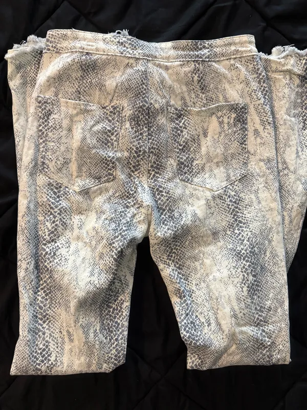 {ALTAR’D STATE} High-Waist Snake Python Print Flared Bell Bottom Pants - Medium - Image 8