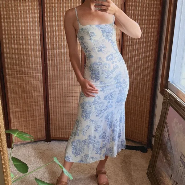 Reformation Light Blue Floral Midi Dress Size 0 - Image 2