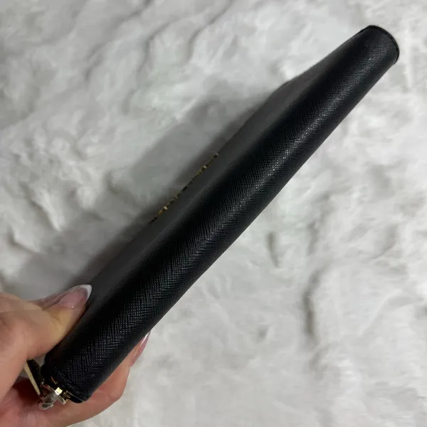 MICHAEL KORS Black Zip Around Wallet - Image 4