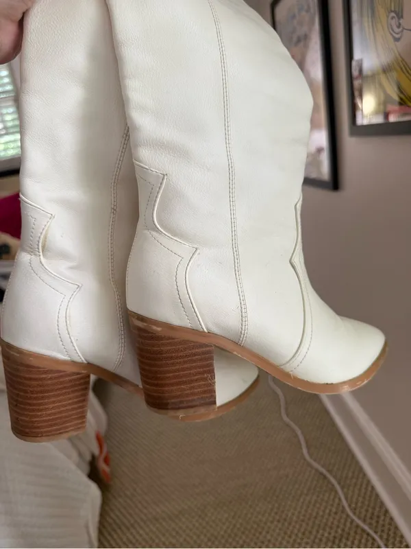 Billini Novena Off White Knee High Boots Size 8 - Image 6