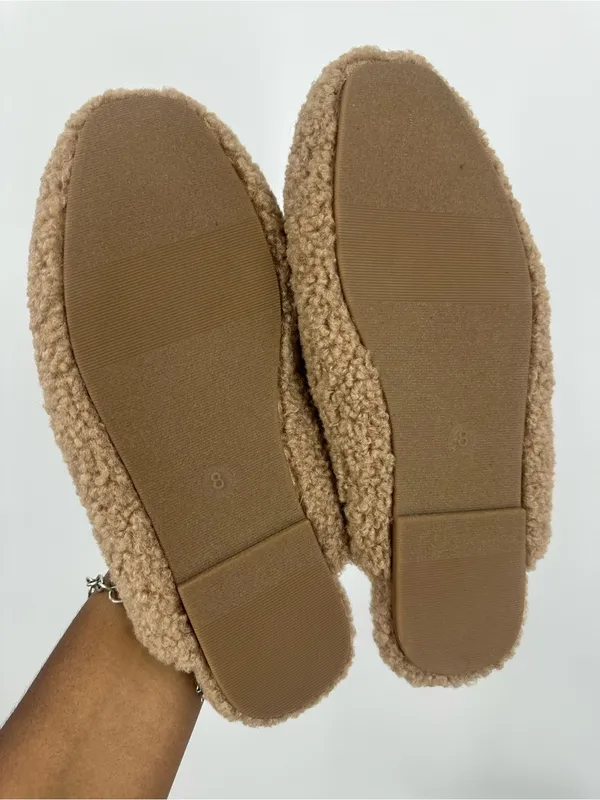 Universal Thread Fuzzy Loafers Sandals Women's Size 8 Boho New Without Tag - Image 9