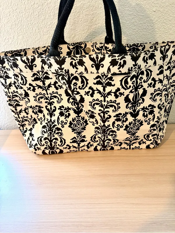 Canvas Damask Tote Bag in Black and Cream - Image 10