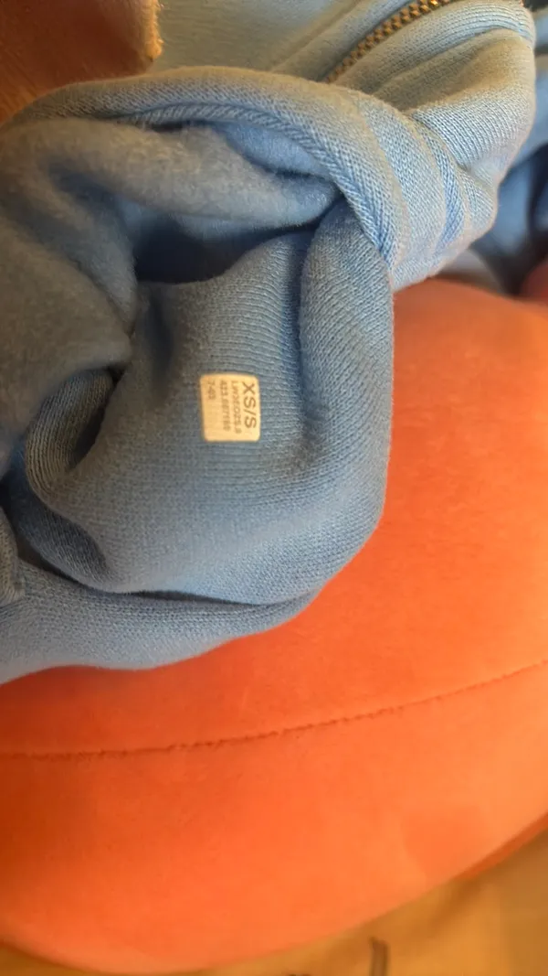Lululemon light blue cropped full zip scuba - Image 4