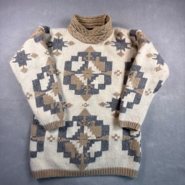 Classiques Entier Lambswool Angora Geometric Turtleneck Sweater Cream Grey XS - Image 2