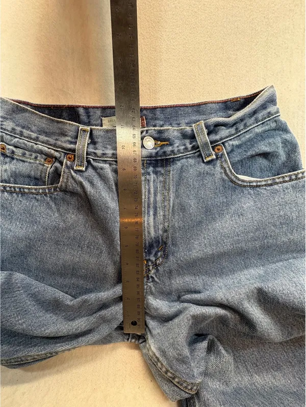 Levi’s 550 Relaxed Tapered Jeans Women’s 10 S Medium Wash High Rise Vintage - Image 3