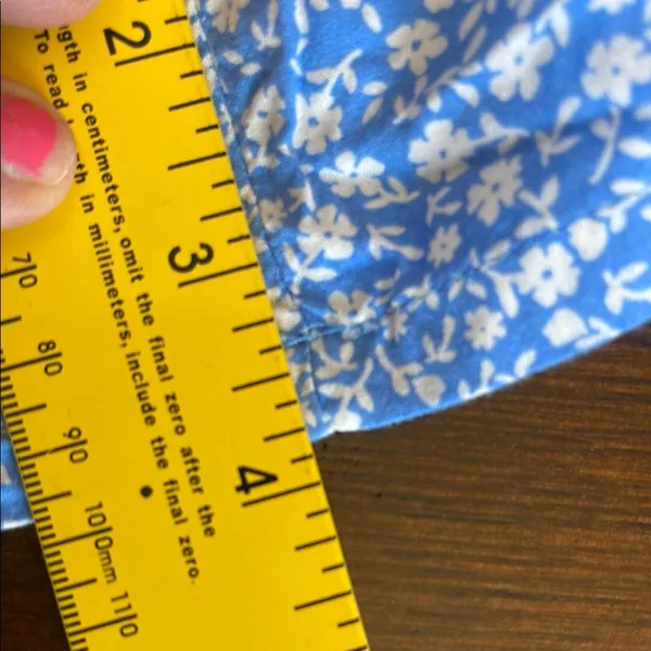 New Old Navy Blue and White Floral Jumpsuit with Spaghetti Straps - Image 7