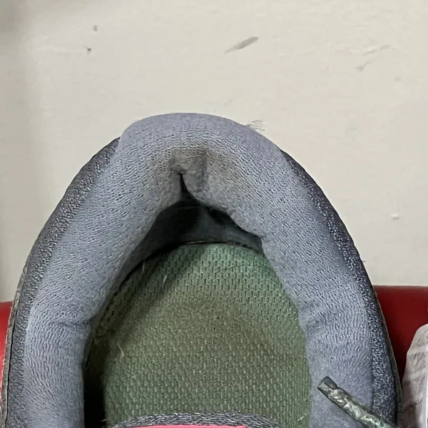 Nike Revolution 2 Women's Running Shoes Size 9 Grey/Pink No Insoles - Image 7