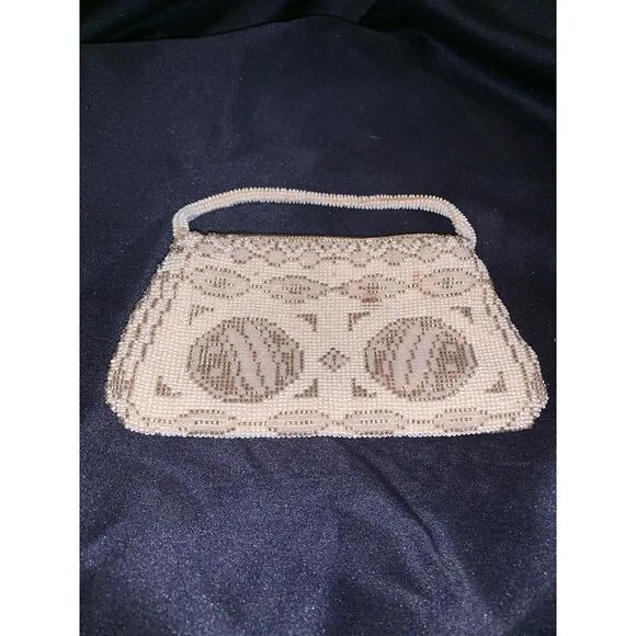 white‎ gold beaded floral bag 7"x4" - Image 2