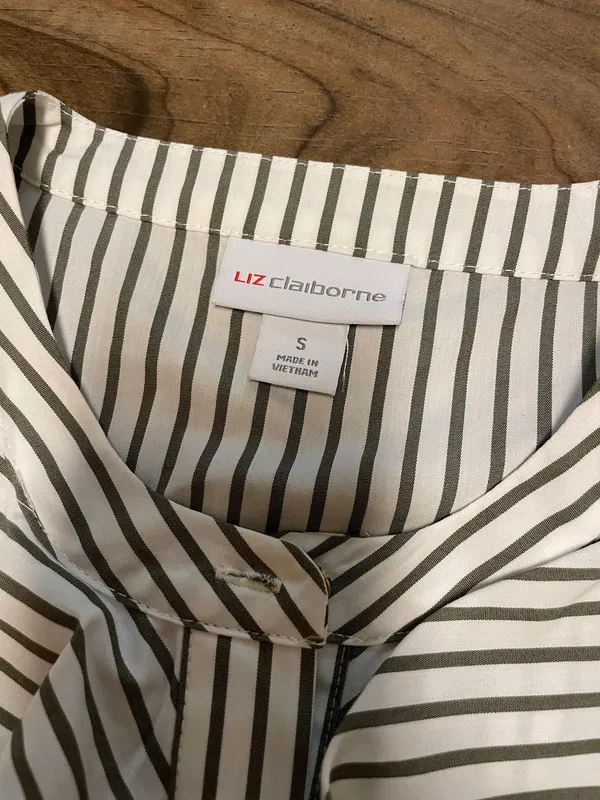 Liz Claiborne Sleeveless Olive and White Striped Peplum Cotton Top Size Small - Image 6