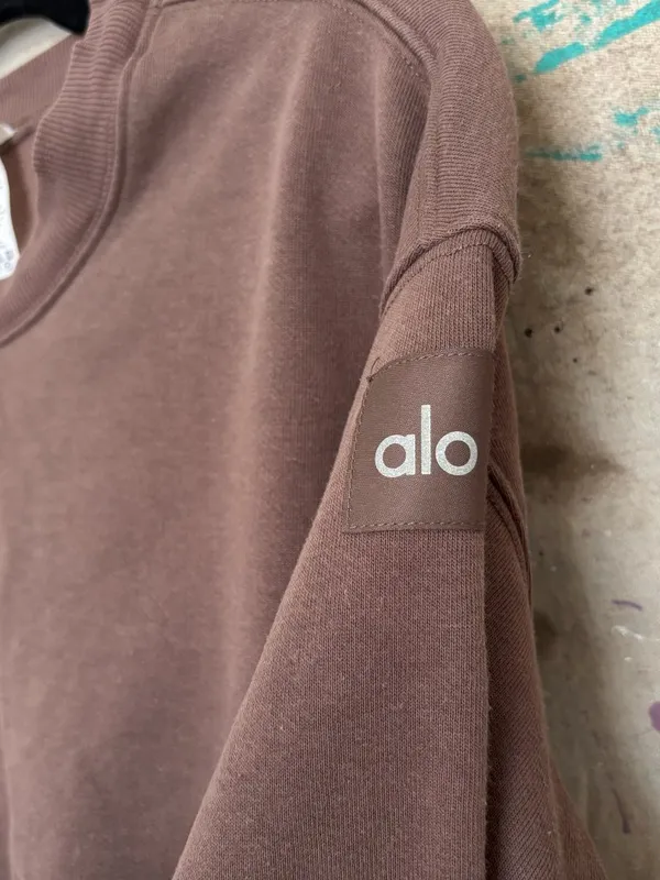 ALO Yoga Devotion Crewneck in Hot Cocoa - Image 4