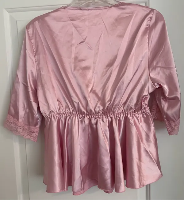 Cute chic satin lace trim short sleeve top - Image 3