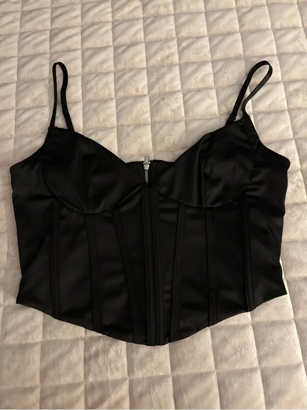 Women’s Black Satin Corset Crop Top Size M - Image 4