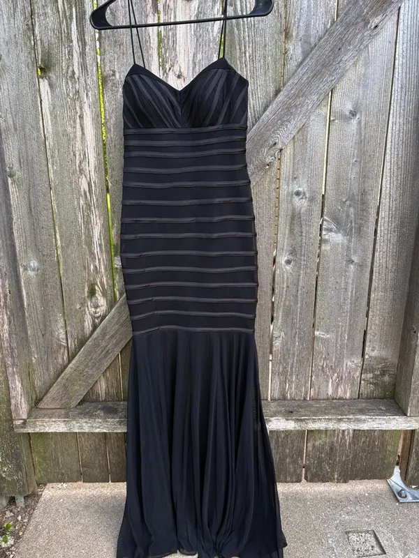 EUC Betsy & Adam Black Sweetheart Mermaid Maxi Dress Size 0 - Image 3