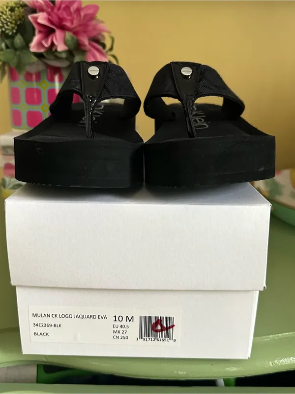 Calvin Klein Women's Mulan Logo Black Wedge Thong Slides Sandals Size 10 NIB - Image 10