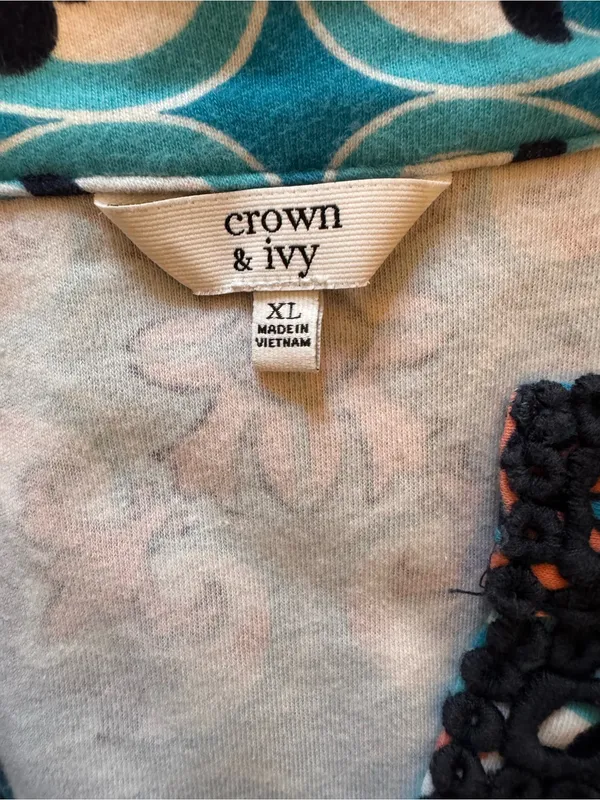 Crown & Ivy Teal Navy Orange Medallion Crochet Trim V-neck 3/4 Sleeve Blouse XL - Image 4