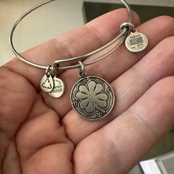 Alex and And Four Leaf Clover Shamrock Bangle Bracelet - Image 3