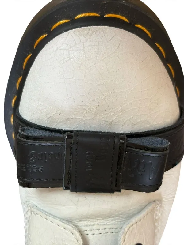 Dr Doc Martens 1460 White Black Crackle Patent Lamper Smooth Leather Womens 7 - Image 9