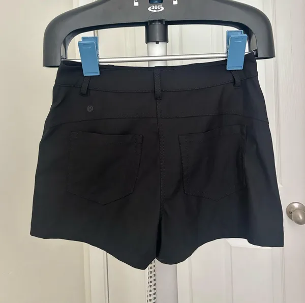 Lululemon Women’s Shorts Black - Image 2