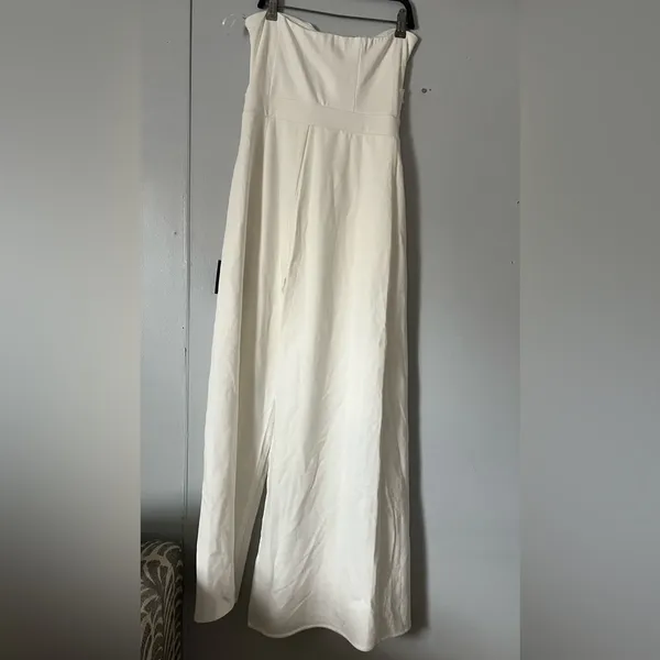 New Lulu's Chic White Strapless Jumpsuit - Image 5