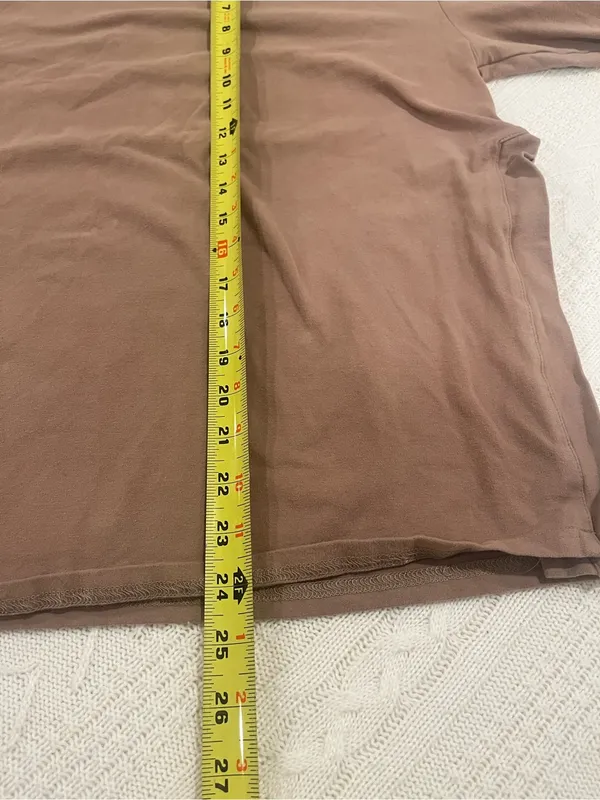 Oversized Long Sleeve Side Slit Tunic Top - Taupe/Mushroom - Size Medium - Image 5