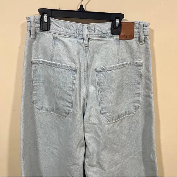 Free people We The Free Ultra Wide Leg Jeans cropped high waisted 28 light wash - Image 9