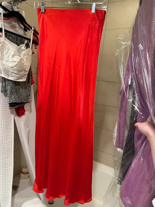 H&M Midi Skirt - Image 2