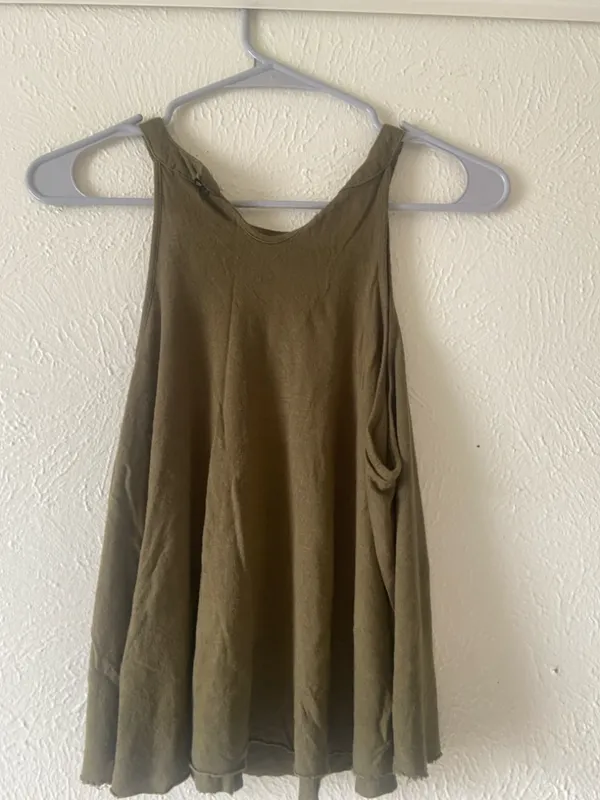 Forever 21 Olive Graphic Tank Top - Image 2