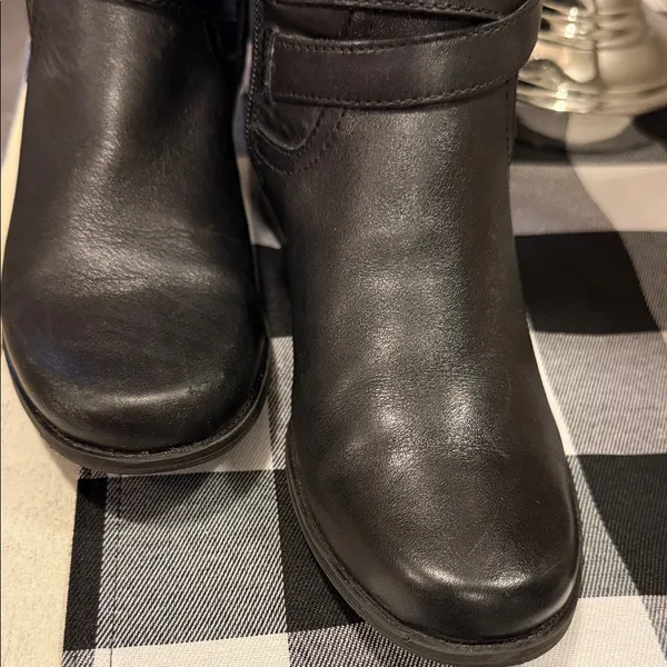 Liz & Co Black Leather Knee-High Boots - Image 5