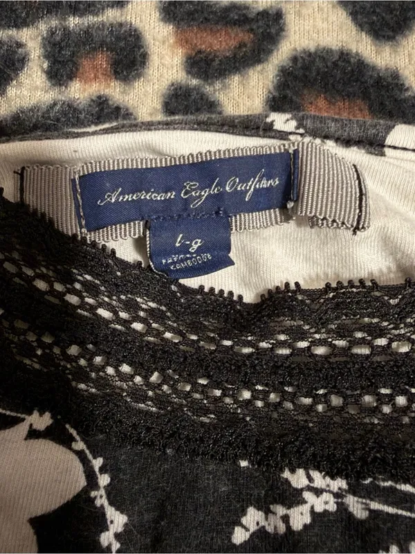 2000s vintage style whimsical american eagle black and white floral lace cami - Image 11
