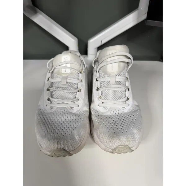 Nike Air Winflo 9 Men's Lace-Up Mesh Sneakers White FJ9510-100 C-1 - Image 2
