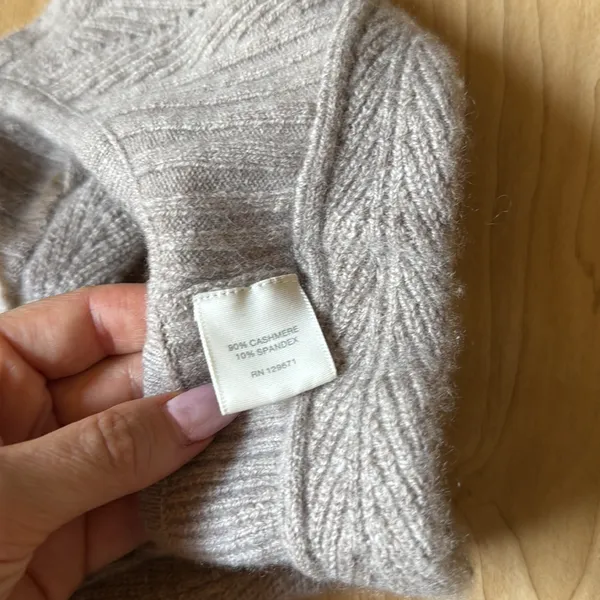 Cozy Gray Knit Bralette - Image 4
