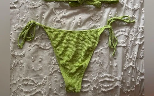 Nordstrom SIZE 6 LIME GREEN BIKINI SET TOP AND BOTTOM - Image 3