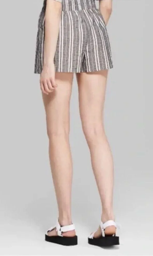 Wild Fable Striped Paperbag shorts size L - Image 3