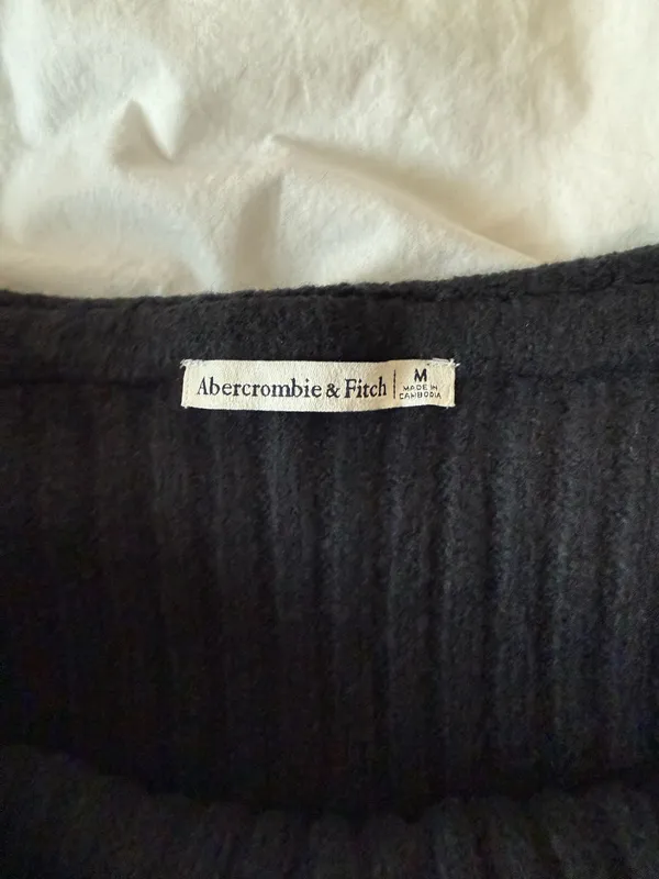 Abercrombie Ribber Foldover Off the Shoulder Black Sweater - Image 5