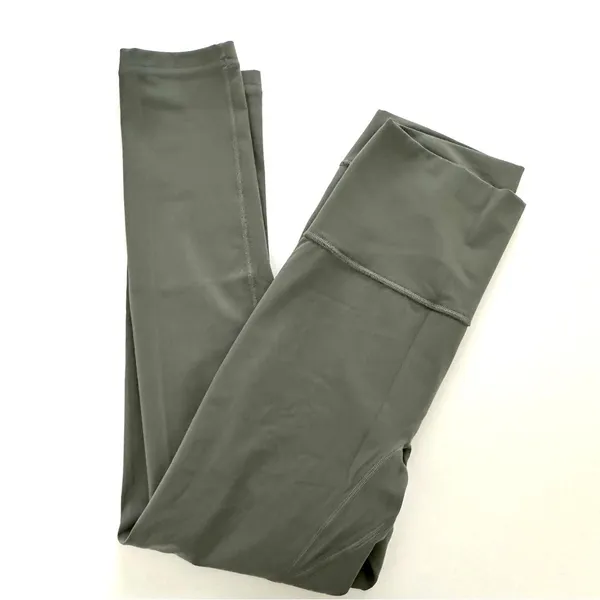 Gymshark M Legacy Short Leggings - Image 5