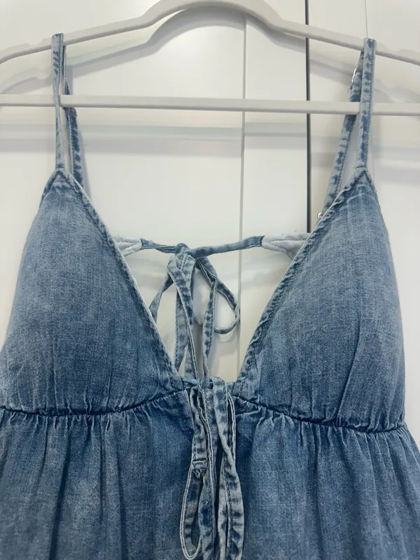 Abercrombie Bra Free Tie Front Chambray Skort - Image 3