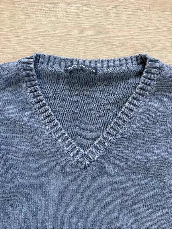 Brandy Melville Italian V-Neck Sweater - Blue Gray - Image 2