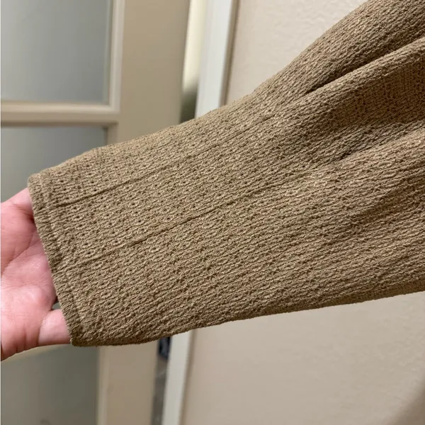 Glam Women's Taupe Waffle Knit Long Sleeve Top size M - Image 3