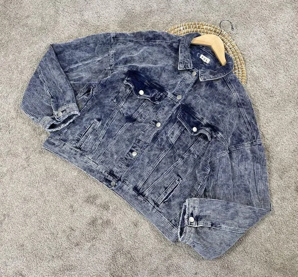 POL Women’s Corduroy Denim Button Down Trucker Jacket in Vintage Wash Blue M - Image 3