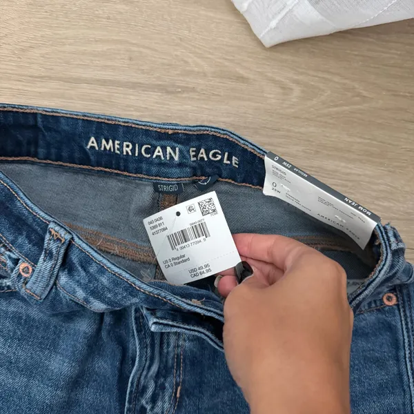 American Eagle Women's Medium Wash Mom Denim Jean - Image 2