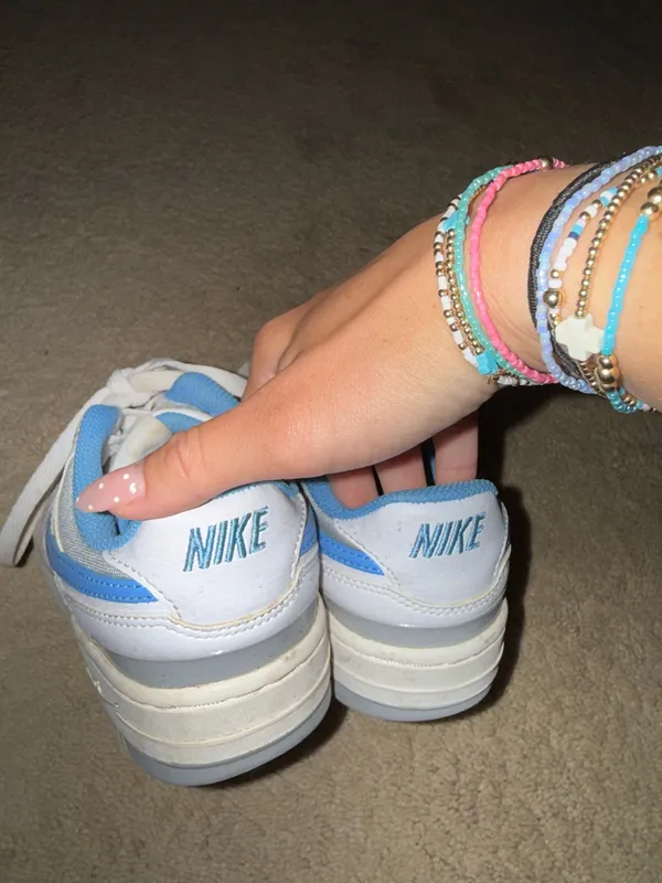 Nike Sneakers - Image 2