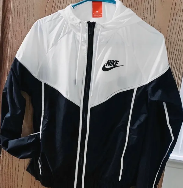 Nike Sportswear Windrunner Jacket - Image 4
