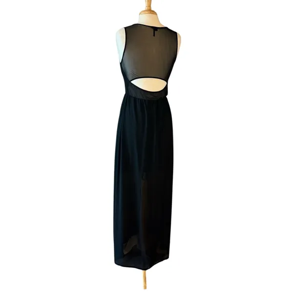 Marineblu Black Maxi Dress with White Embroidery Medium - Image 2