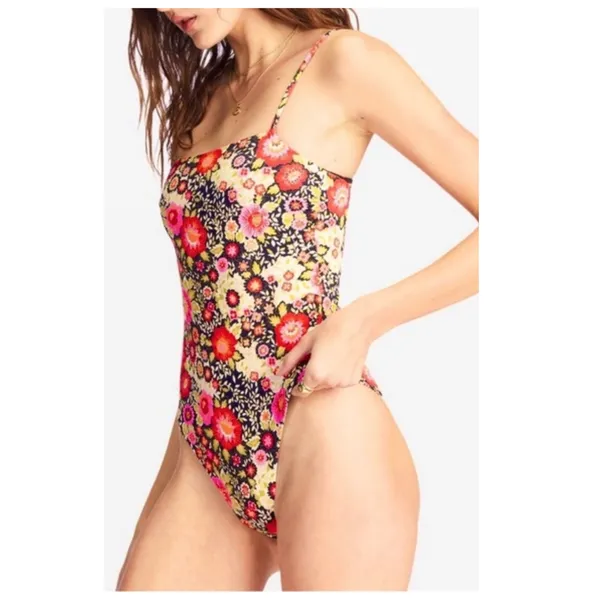 NEW Billabong Magic Hour One Piece Swimsuit Size Medium - Image 3