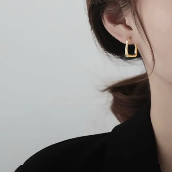 Geometric square gold hoop earrings for women - Image 4