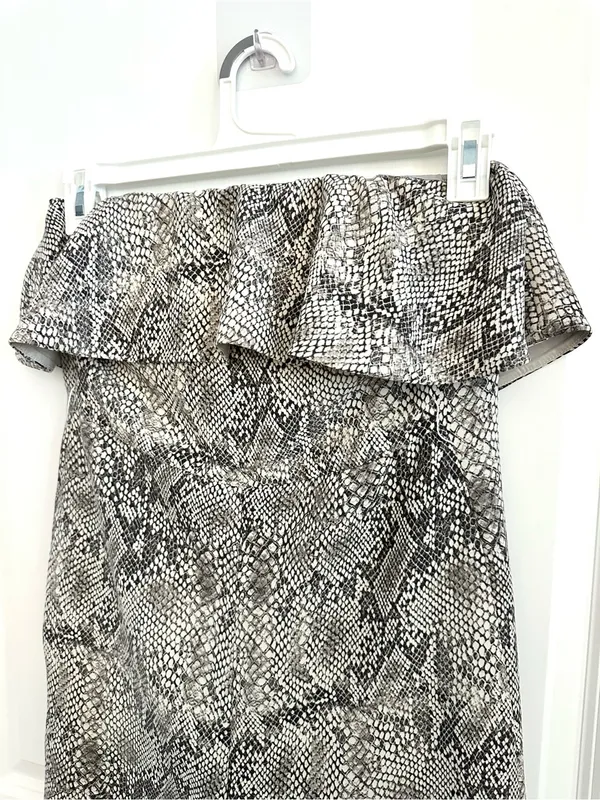 Aritzia Babaton Altamiro Jumpsuit size 4 - Image 5