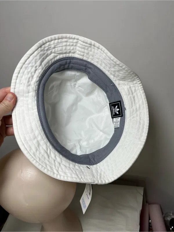 Adidas NWT White Bucket Hat Y2K Sporty Sun Protection Coaching Summer - Image 8