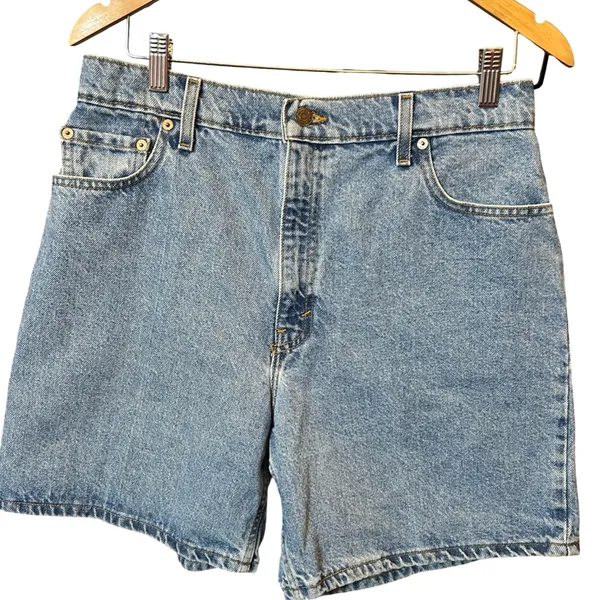90’s Vintage Levi’s 551 Denim Shorts | Made in USA | Unisex -VTG Size-14/ (33”) - Image 9